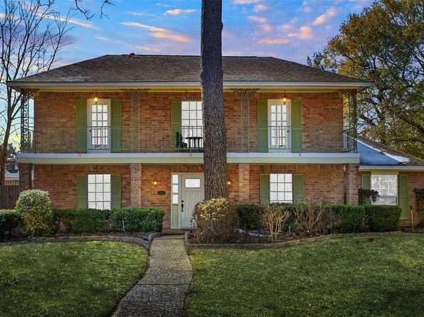 15611 Ripplewind Ln, Houston, TX 77068