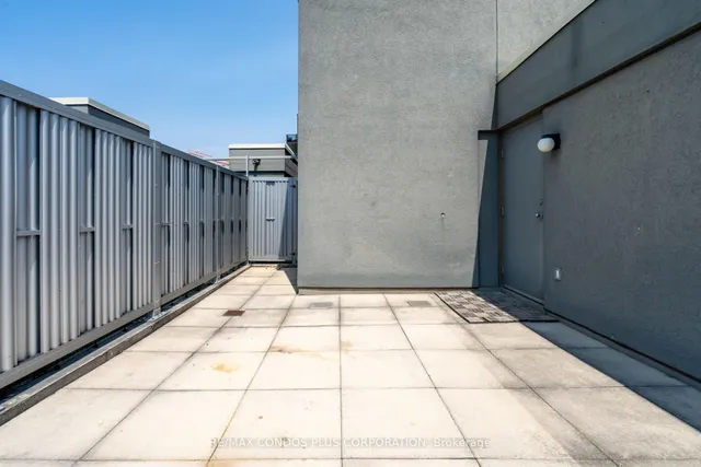 Additional image 39 of 1029 King St Unit 1001