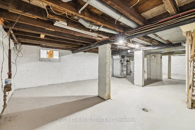 Additional image 41 of 223 Weir St