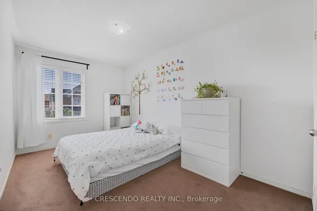 Additional image 20 of 42 Napoleon Cres