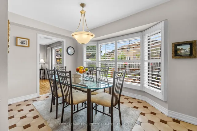 Additional image 16 of 40 Canmore Blvd