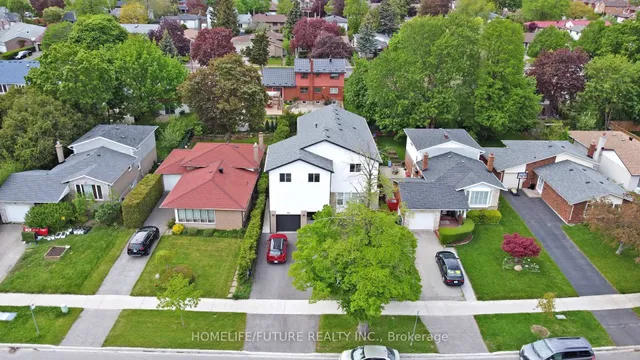 Additional image 26 of 96 Invergordon Ave