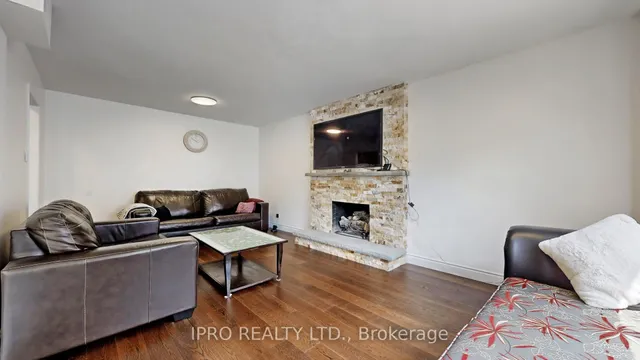 Additional image 3 of 2088 Madden Blvd