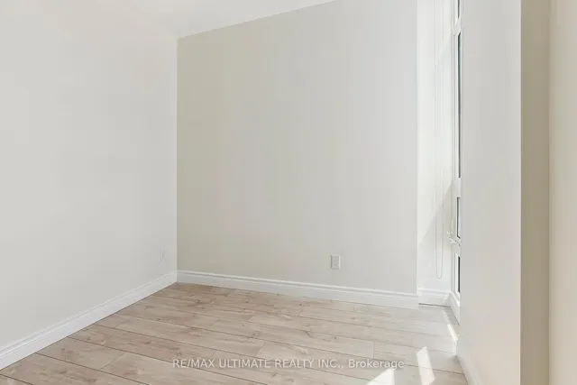 Additional image 10 of 210 Simcoe St Unit 611