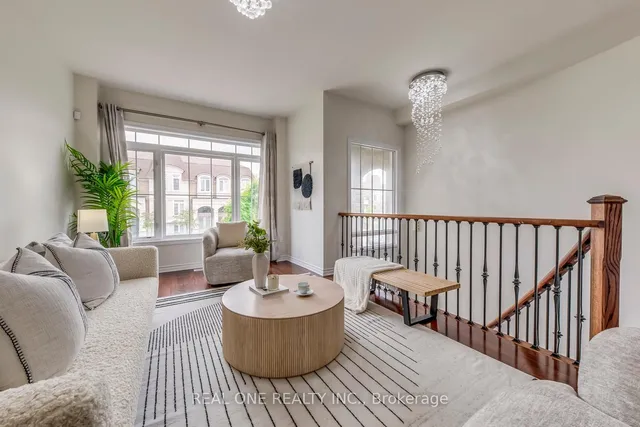 Additional image 7 of 115 Preston Meadow Ave