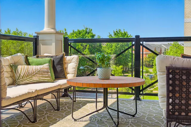 Additional image 19 of 2333 Sawgrass Dr Unit 304