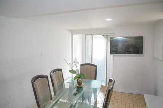 Additional image 20 of 7 Futura Dr