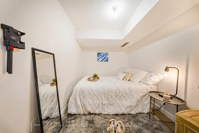 Additional image 21 of 391 Pioneer Dr Unit 3