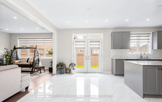 Additional image 18 of 35 Farringdon Cres