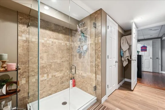 Additional image 33 of 14 Woodsmere Dr