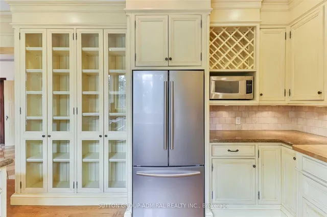 Additional image 19 of 49 Hillcrest Dr