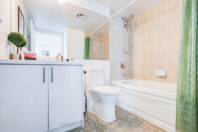 Additional image 16 of 25 Greenview Ave Unit 720