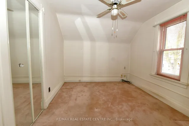 Additional image 13 of 25 GUELPH St