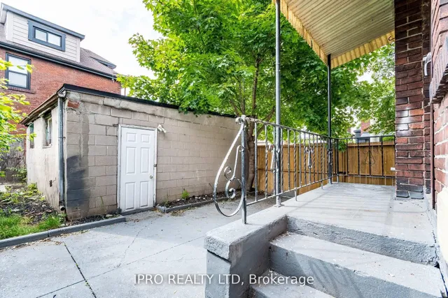 Additional image 48 of 35 Chestnut Ave