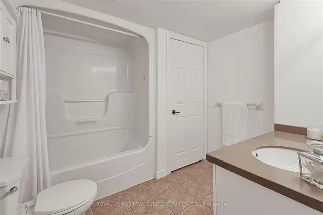 Additional image 29 of 4025 Kilmer Dr Unit 407