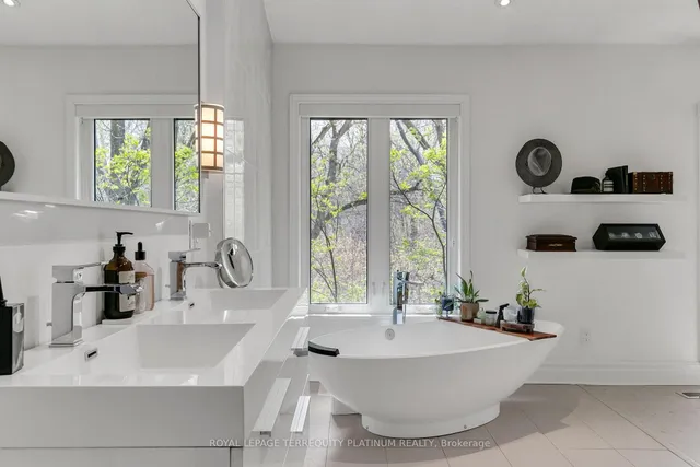 Additional image 16 of 17 Rainbow Creekway