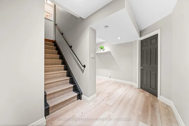 Additional image 37 of 2051 Oak Grove Pl