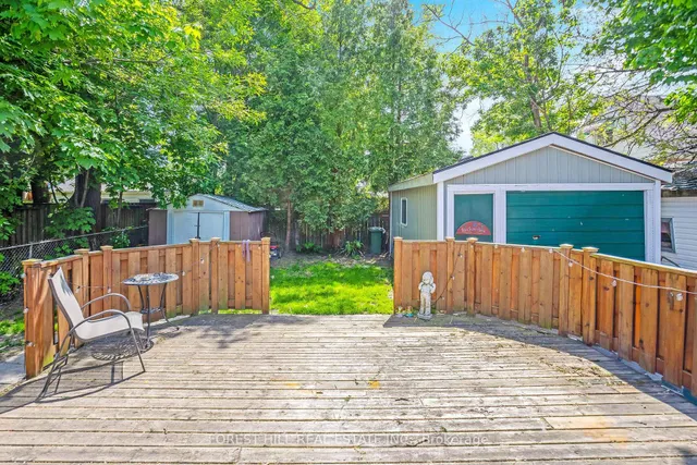 Additional image 28 of 224 Brucedale Ave