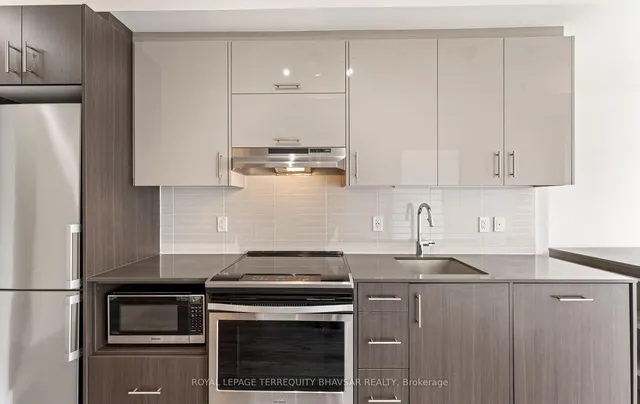 Additional image 21 of 180 Fairview Mall Dr Unit 713