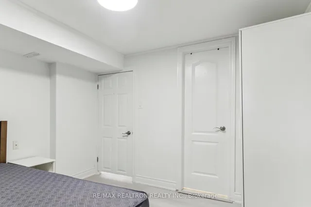 Additional image 38 of 38 Parkdene Crt