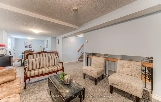 Additional image 30 of 82 Roseneath Cres