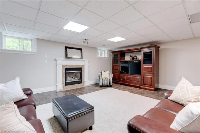 Additional image 40 of 290 Shoreacres Rd