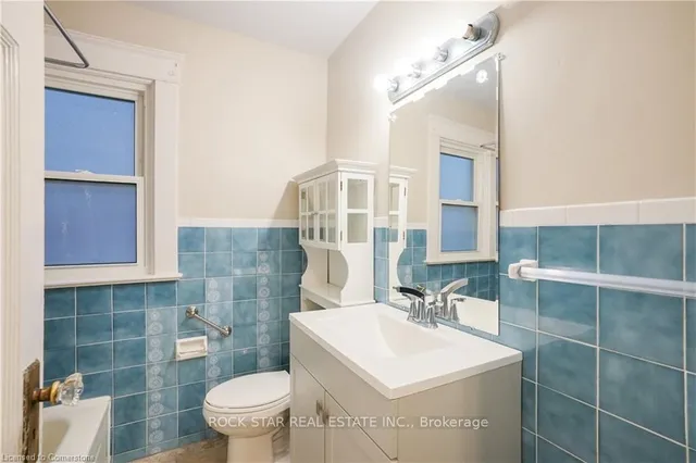 Additional image 26 of 115 Balsam Ave