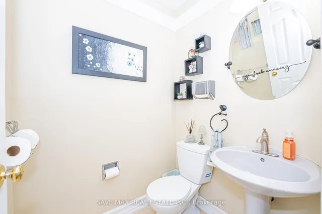 Additional image 17 of 62 Laurelcrest St