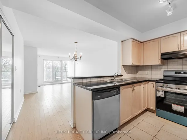 Additional image 4 of 3840 Bathurst St Unit 314