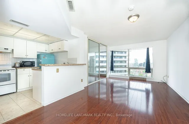 Additional image 21 of 1001 Bay St Unit 2616