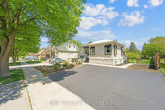 82 Kehl St