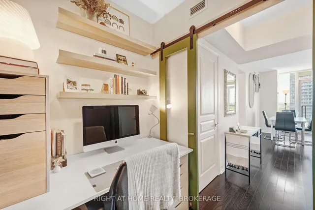 Additional image 17 of 15 Legion Rd Unit 2005