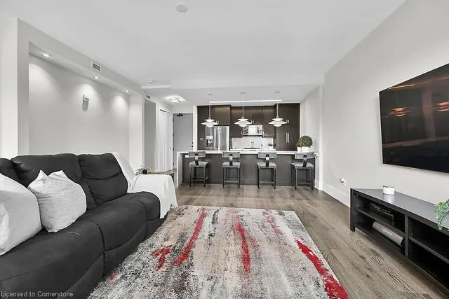 Additional image 3 of 181 James St Unit 804