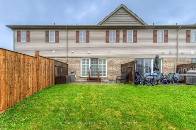 Additional image 32 of 513 Beaumont Cres