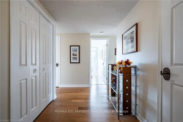 Additional image 9 of 40 Harrisford St Unit 402