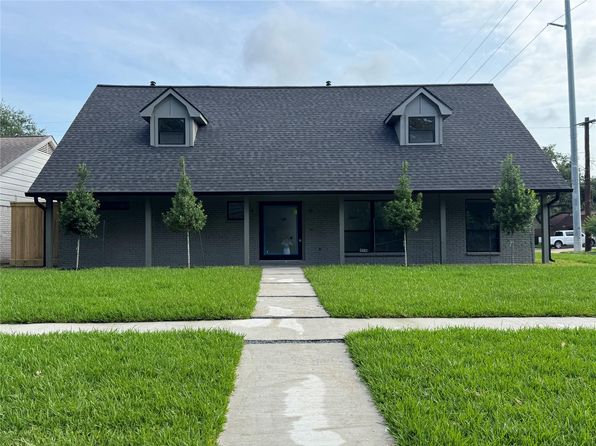 5602 Dumfries Dr, Houston, TX 77096