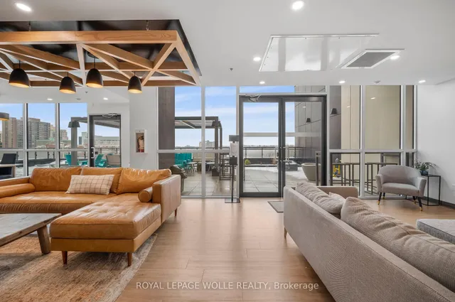 Additional image 24 of 60 Charles St Unit 2405