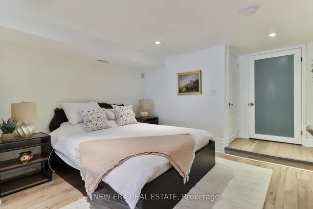 Additional image 26 of 39 Lappin Ave