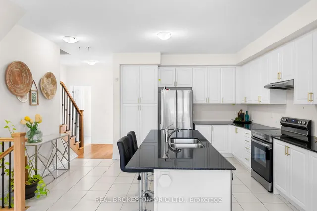 Additional image 19 of 3377 sixth Line