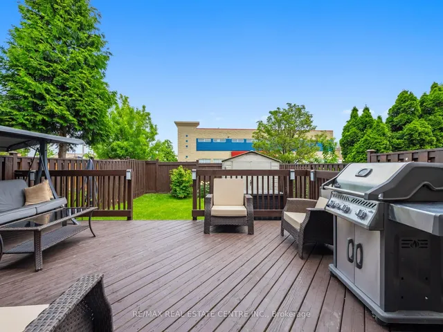 Additional image 33 of 278 Van Allen Gate