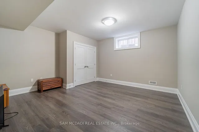 Additional image 6 of 2163 Deyncourt Dr