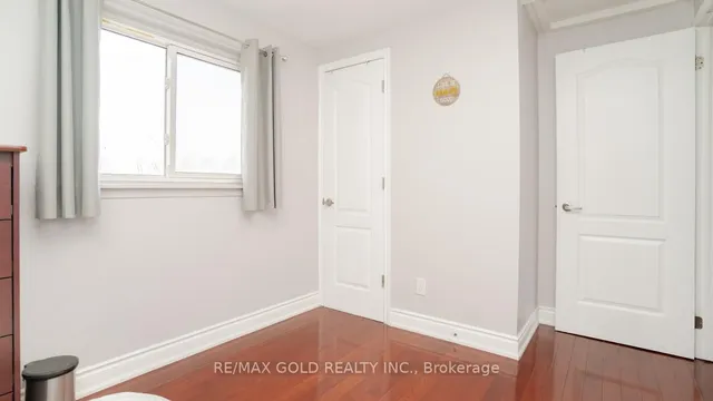 Additional image 24 of 44 DUNBLAINE Cres