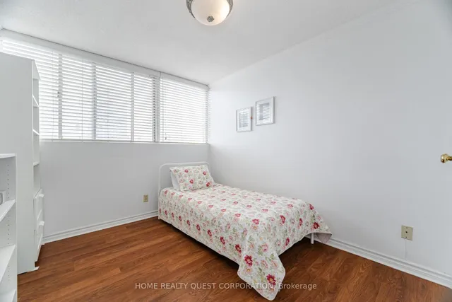 Additional image 32 of 3700 Kaneff Cres Unit 2202