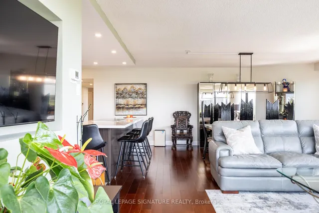 Additional image 24 of 1300 Bloor St Unit 711