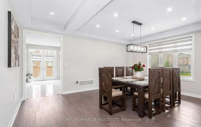 Additional image 15 of 35 Farringdon Cres