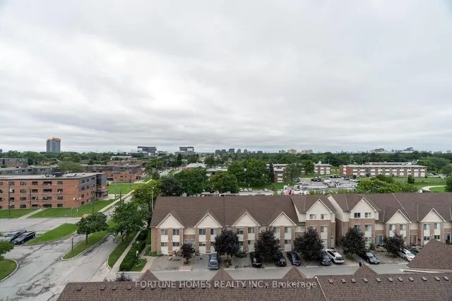 Additional image 31 of 650 Lawrence Ave Unit 816