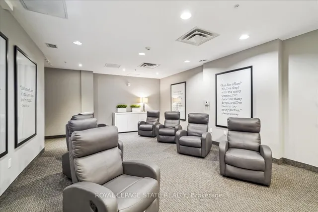 Additional image 33 of 81 Robinson St Unit 809