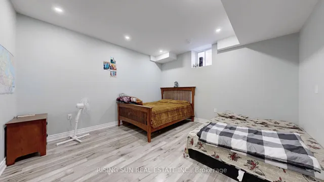 Additional image 42 of 37 Midmorning Rd