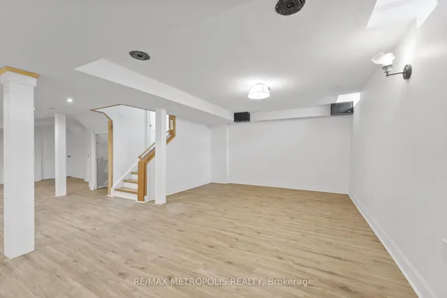 Additional image 33 of 93 Cindy Nicholas Dr