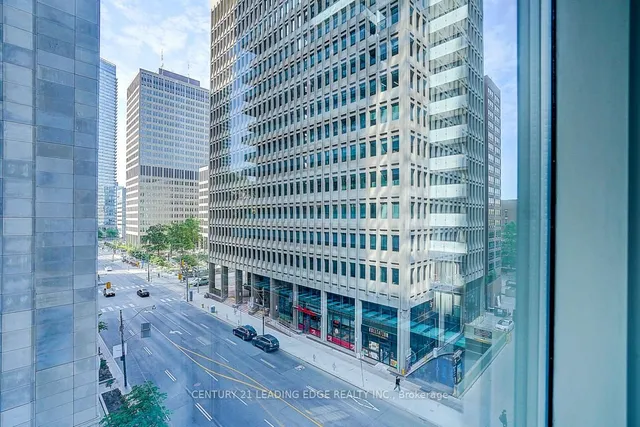 Additional image 34 of 1001 Bay St Unit 514